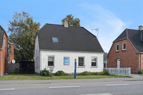 Alle 11 boliger til salg i 4951 Nørreballe