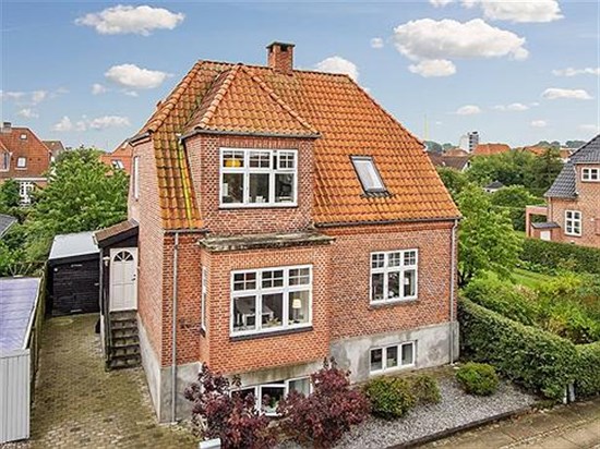 Villaen på Bernstorffsgade 13