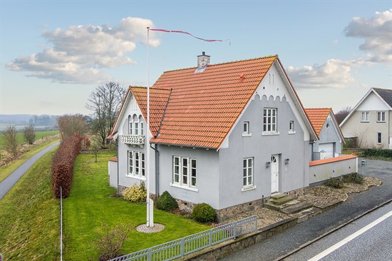 Langgade 28