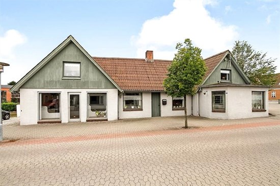 Kirkegade 2