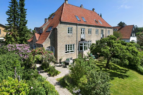 Rækkehuset på C V E Knuths Vej 18B