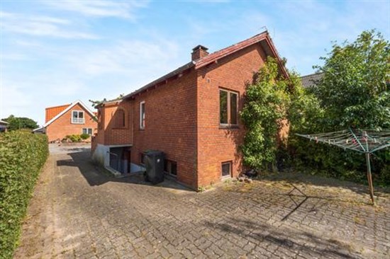 Hedetoften 22