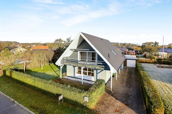 Irisvej 10