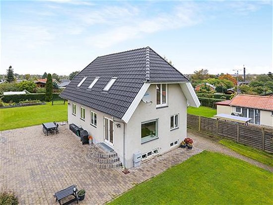 Meteorvej 77