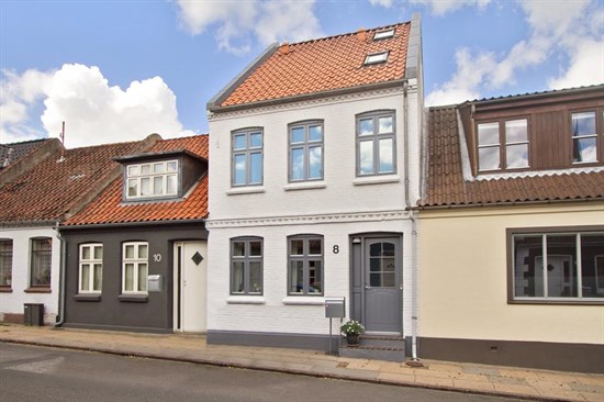 Bjerggade 8