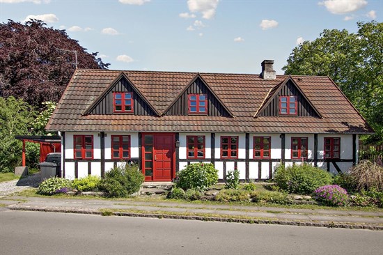 Hovedgaden 8