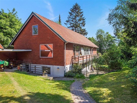 Villaen på Bernstorffsvej 12