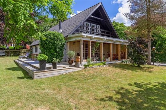Villaen på Duevej 2