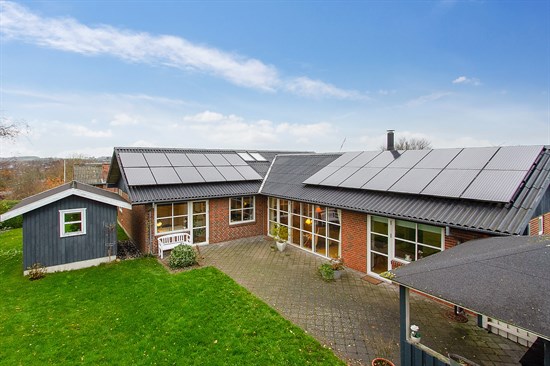 Jupitervej 8
