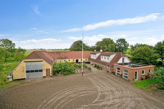 Vejsmarkvej 43