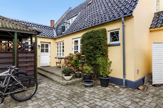Villaen på Orevej 75