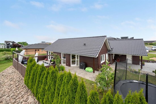 Villaen på Harevænget 32