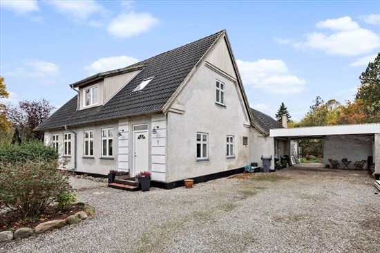 Bjertevej 1
