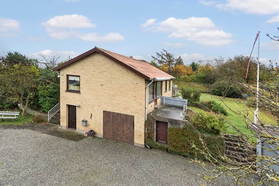 Villaen på Ll Karlsmindevej 34