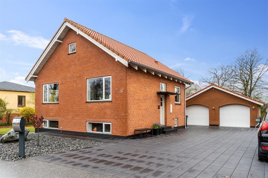 Solbakkevej 35