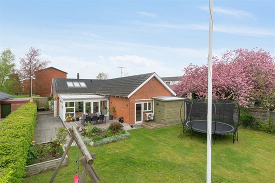 Hedetoften 16