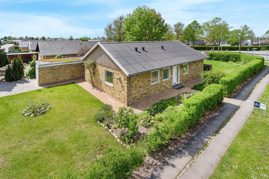 Villaen på Parallellen 1