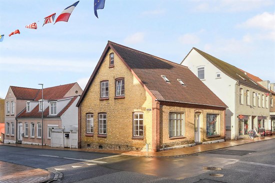 Ringgade 15