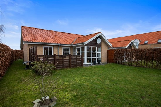 Steenagerhuse 57