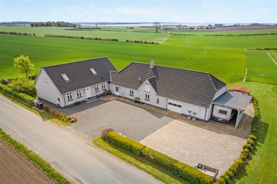 Wedellsborgvej 72