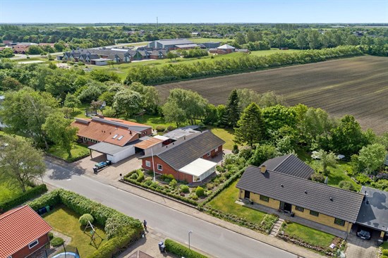 Harevej 37