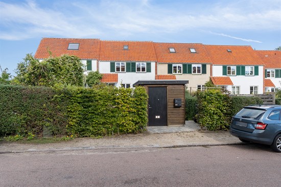 Bredesvinget 21