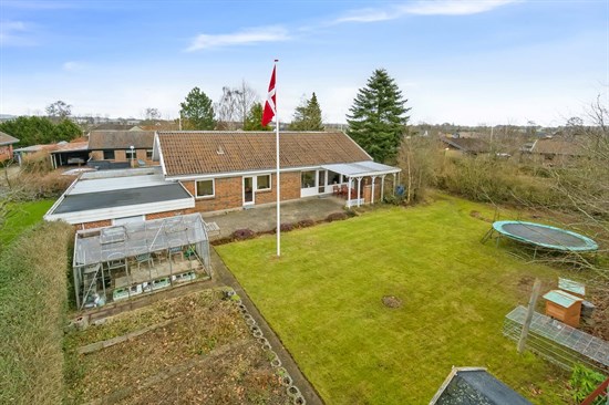 Ankjær 327