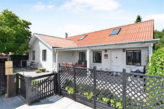 Strandstræde 10