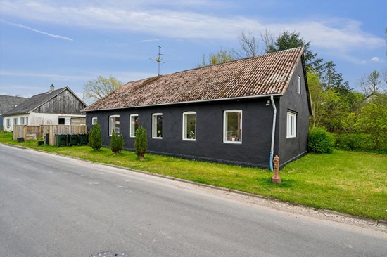 Lystrupvej 10, Lystrup
