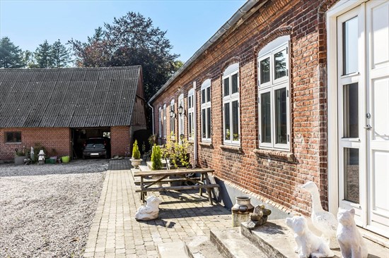 Hallendrupvej 18, Hallendrup, Hadsten