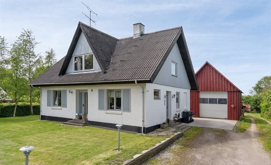 Casa, 122 m², terreno 2276 m²