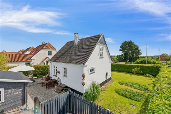 Villaen på Nybrovej 9