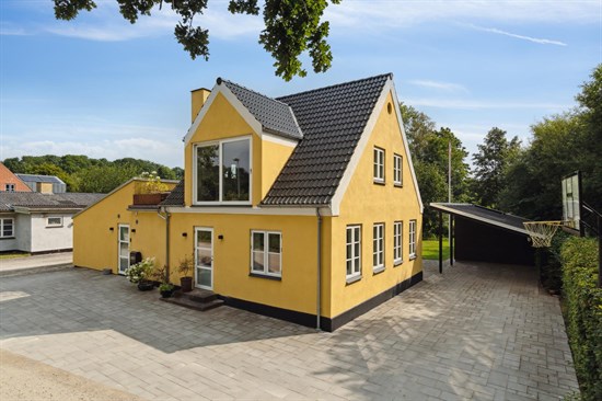 Bredholmsvej 2