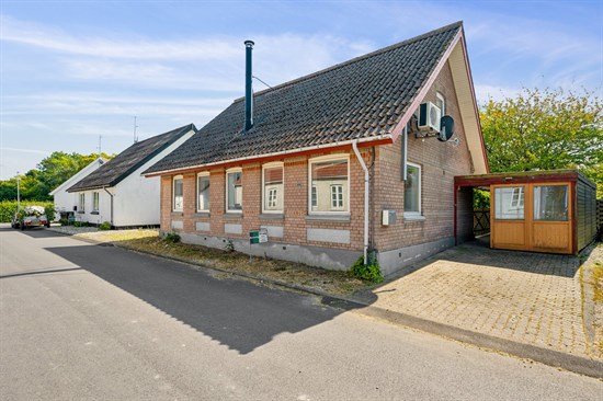 Lystrupvej 32, Lystrup