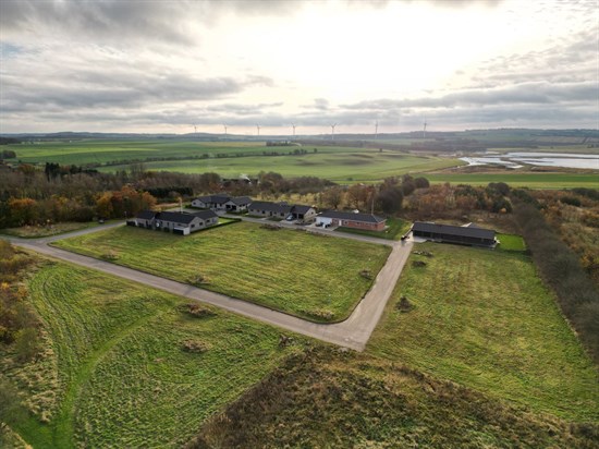 Sandhøjen 1, Ø Tørslev