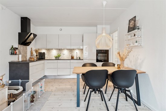 Emiliehøj 13B, 2. 28.