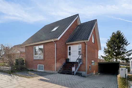 Skolegade 3