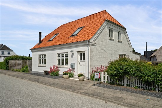 Brogade 6