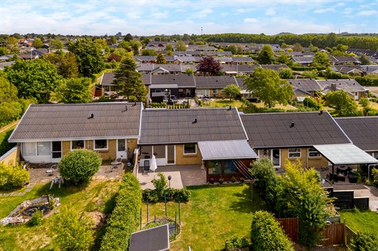 Drejøvænget 52, True