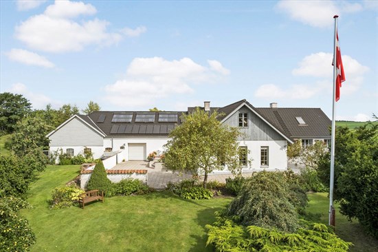 Bolig til salg Engesvangvej 11