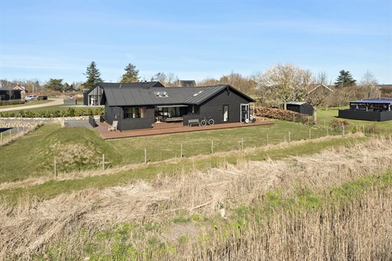 Strandvænget 32