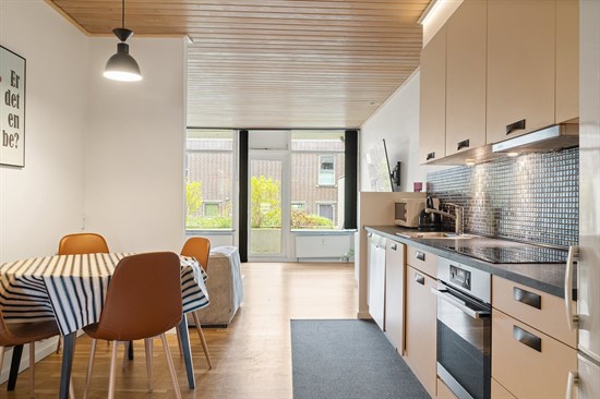 Dr. Holsts Vej 36, st.. 23.