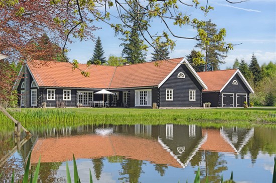 Møllehøjvej 6