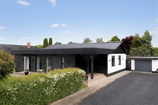 Møllebakken 21, Lading