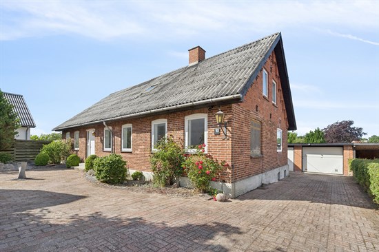 Savværksvej 10, Hadsten