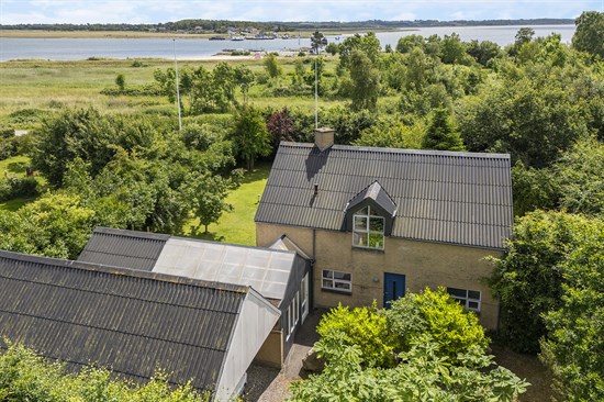 Havnevej 6, Udbyhøj