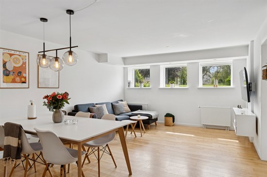 Langenæs Allé 43, kld..