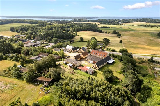 Amtsvejen 201