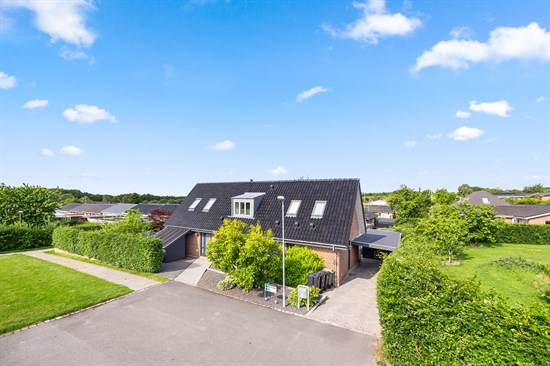 Bjørnøvænget 9, True