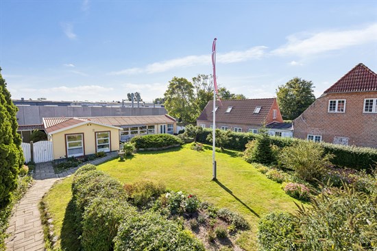Hovedgaden 2